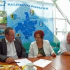 W czasie spotkania doszło do podpisania trzech umów, m.in. z dostawcą mebli oraz...
