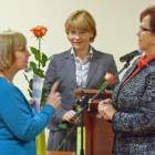 Za swoją córkę Barbarę stypendium odebrała pani Danuta Igielska /fot. DWK