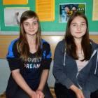 Wiktoria Hildebrant (z lewej) i Paulina Wandtke /fot. Longina Templin