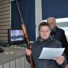 Artur Bobrowski w strzelnicy /fot. Centrum Kultury 