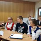Przed rozpoczęciem konkursu. Od lewej: Justyna Jelińska, Dawid Lewmna, Anna Walińska...