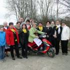 Pamiątkowe zdjęcie z przedstawicielami młodego pokolenia /fot. Longina Templin