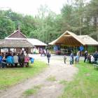 Wyremontowany domek myśliwski wraz z nową sceną /fot. Bartosz Kitowski