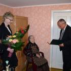 Gratulacje wraz z informacją o przyznaniu stulatce świadczenia honorowego przekazał...