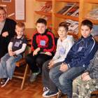 Eliana Oczk, pracownik biblioteki, pilnowała najmłodszych /fot. nadesłane