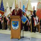 Uroczystą sesję prowadził przewodniczący Adam Okrój /fot. Longina Templin