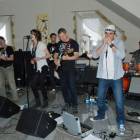 Zespół Young & Zgreds  zaprezentował kilkanaście coverów znanych przebojów /fot....