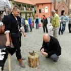 Półgrosik wybijał Wiesław Cirocki i... /fot. Longina Templin