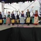 Zespół Pieśni i Tańca Jubilat zaprezentował wiązankę tańców śląskich i... /fot. Longina...