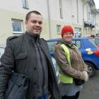 Alicja Plicht z klientem Kamilem Rejem z Gdańska /fot. Longina Templin