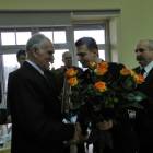 Gratulacje i kwiaty przekazał druh Leonard Rzeszewicz /fot. Longina Templin