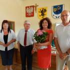 Sołtys Sulmina Lidia Cendrowska z nagrodą dla swojej wsi /fot. Longina Templin