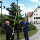 Odsłonięcie tabliczki z nazwą placu /fot. Longina Templin