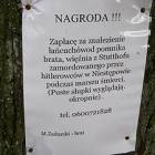 Kartka z prośbą o pomoc w znalezieniu łańcuchów /fot. Longina Templin