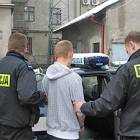 ... oraz jego 18-letni brat /fot. KPP Kartuzy
