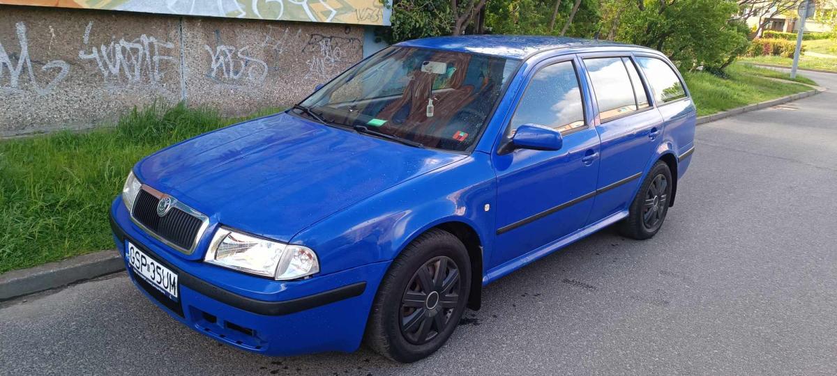 Witam

Sprzedam Skode Oktawie Silnik Pracuje...