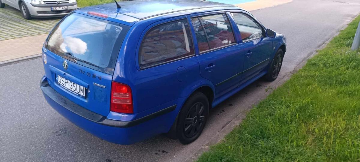 Witam

Sprzedam Skode Oktawie Silnik Pracuje...