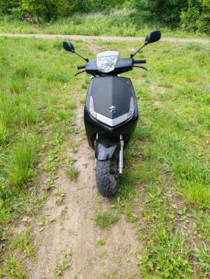 Sprzedam peugeota vivacity rok 2016
 Na gazniku...