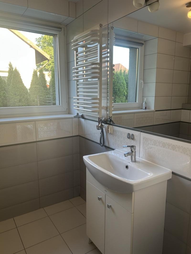 60m2
Salon z widokiem na las z wyjściem do...
