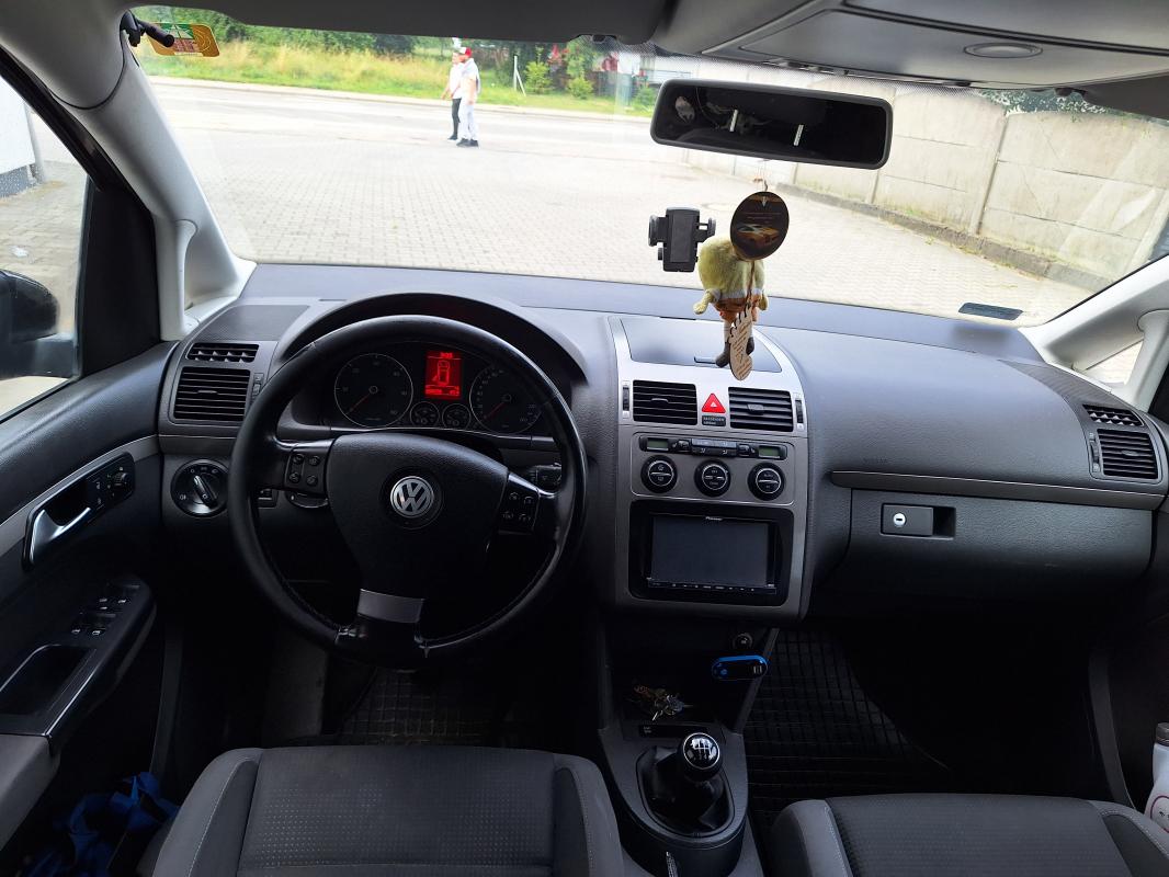 Sprzedam VW tourana 2010 rok
1.9 tdi z...