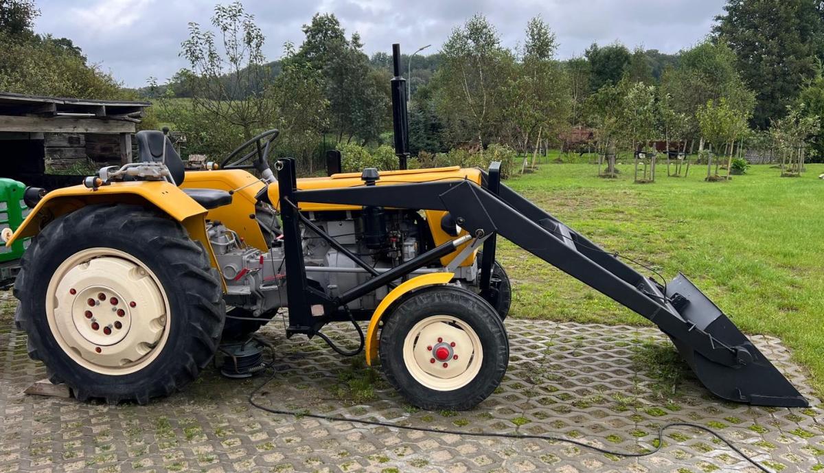 Sprzedam ciągnik rolniczy Ursus C-330 w...