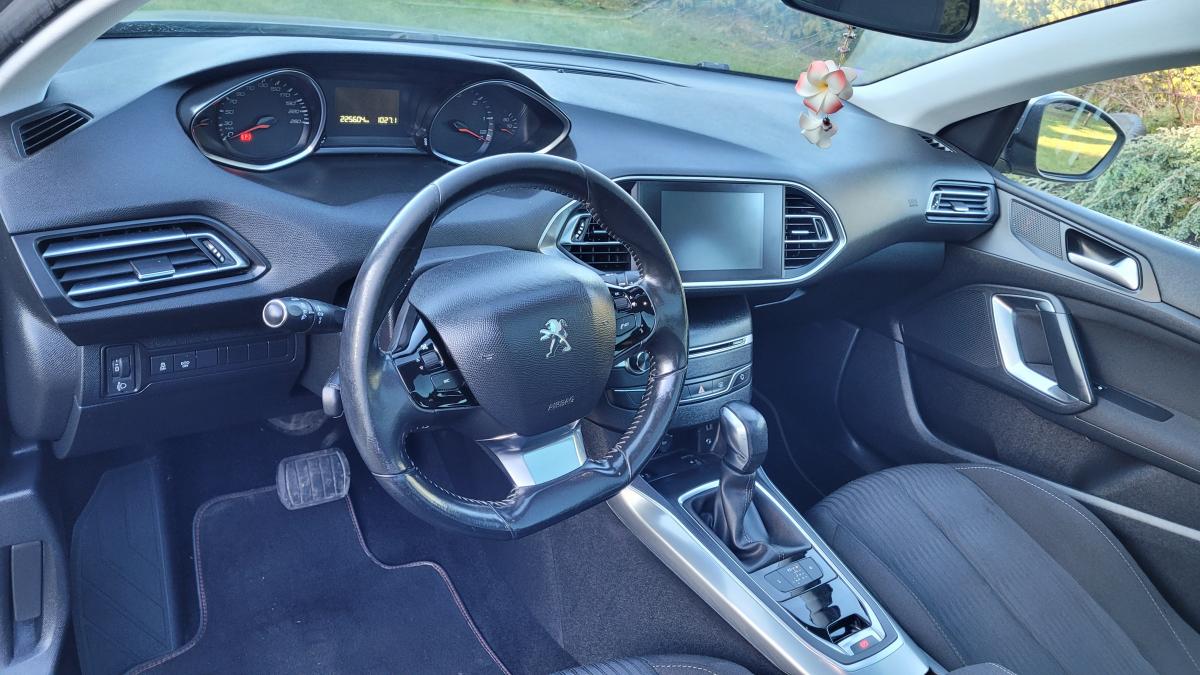 Peugeot I rej. 10.12.2014.zarejestrowany w...