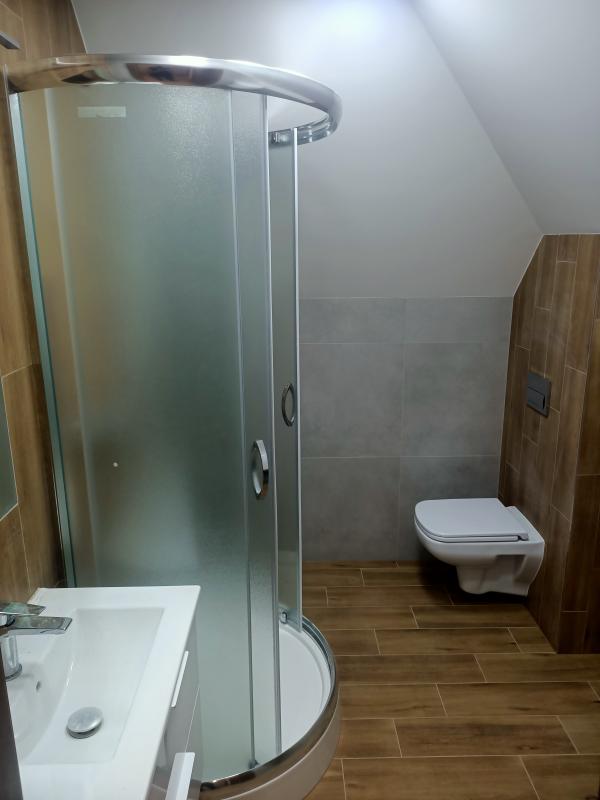 Wynajmę w pełni umeblowane mieszkanie o...