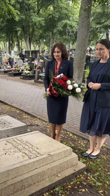 Hołd dla zasłużonego Kaszuby. W Żukowie upamiętniono Karola Krefftę