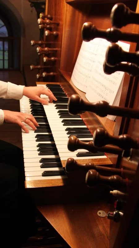 Ponad 40 lat muzycznej tradycji. Trwa Kartuski Festiwal Muzyki Organowej i Kameralnej