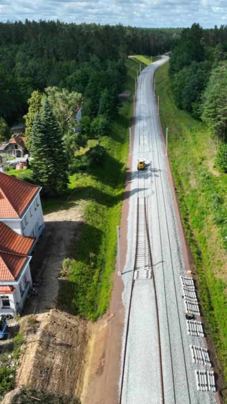 Kolejowe inwestycje postępują. W grudniu kolejny przełom [ZDJĘCIA]