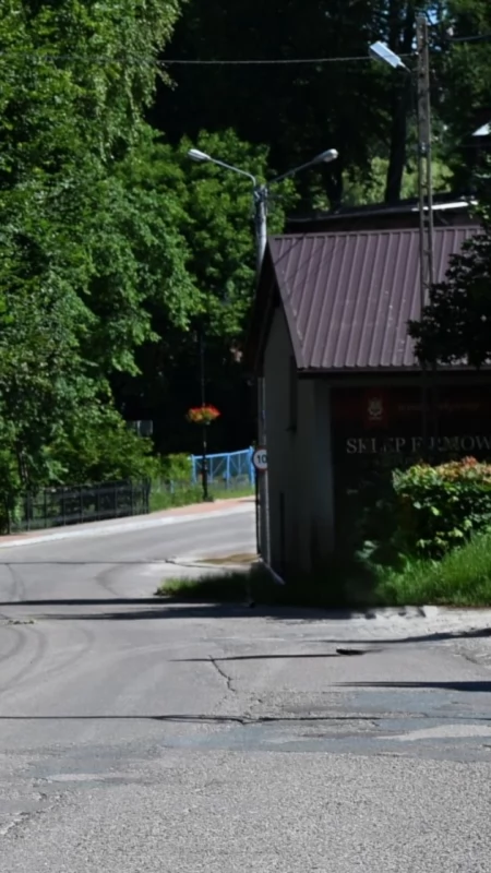 Ruszyła przebudowa drogi z Żukowa do Otomina. Kierowców i mieszkańców czekają utrudnienia