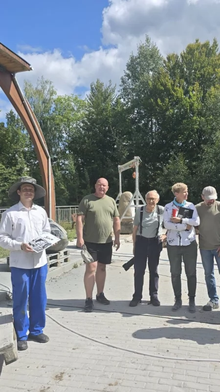 Na Złotej Górze powstają nowe rzeźby. Trwa Geometra Kamienia