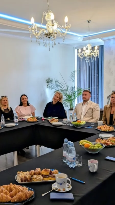 Instytucje kultury planują 2027 rok. Spotkały się w Chmielnie.