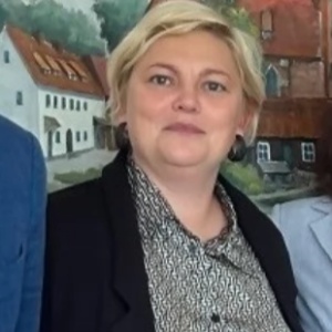 Karolina Redzimska