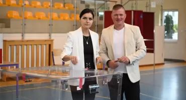 Głosowanie zakończone - trwa liczenie głosów