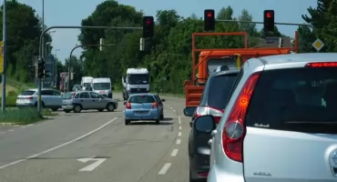 Ruch drogowy w Kartuzach – najważniejsze przepisy, o których kierowcy zapominają