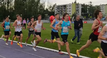 Mistrzowie Polski z Kartuz. GKS Cartusia triumfuje w biegu na 5000 metrów