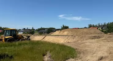 Ruszyła rozbudowa szkoły w Leźnie. Powstaną nowe sale dla uczniów