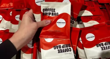 Nowy wymiar rzemiosła. Jak wprowadzić drip bagi z własnym logo i wejść w rynek kawy porcjowanej?