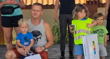 „Kartëszczi na Kòłach”. Kartuzy i Żukowo połączył rodzinny peleton rowerowy