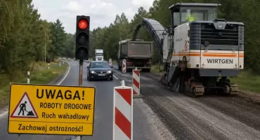 Trzy drogi wojewódzkie w powiecie kartuskim przechodzą modernizację. Kierowcy muszą liczyć się z utrudnieniami