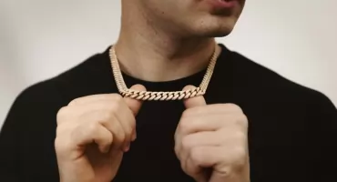 Etykieta i zasady doboru męskich dodatków w świetle współczesnej elegancji