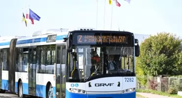 Linia Z ma 30 lat. Tak Żukowo zyskało bezpośrednie połączenie z Gdynią