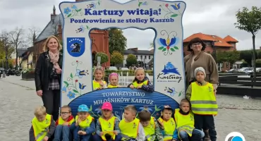 Kto już zrobił sobie zdjęcie? W Kartuzach pojawiła się fotoramka