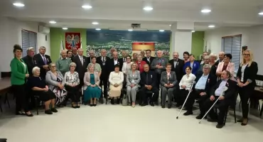 Złote Gody po roku. W Sierakowicach dopełniono uroczystość medalami od prezydenta