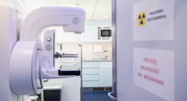 Trwa RÓŻOWY PAŹDZIERNIK – miesiąc świadomości raka piersi. Zbadaj się i wyprzedź nowotwór!